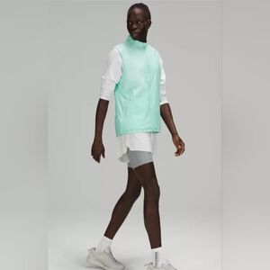 Lululemon Athletica Men's Lightweight Lined Running Short 4"